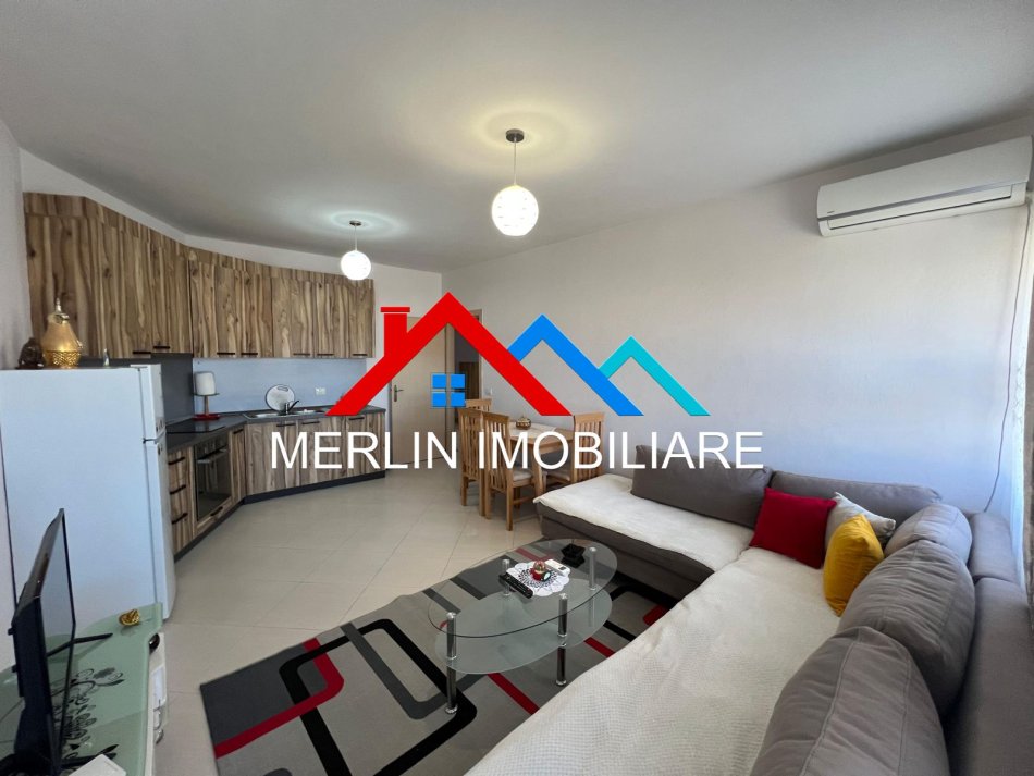 Tirane, jepet me qera apartament 1+1+Ballkon Kati 8, 70 m² 520 € (BULEVARDI MIGJENI,ASTIR)