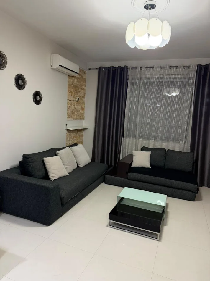 Tirane, jepet me qera apartament 1+1 Kati 3, 74 m² 500 € 