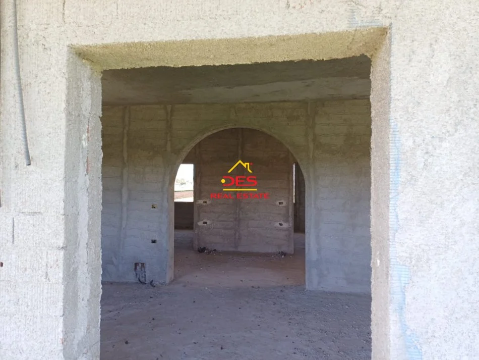 Fier, shitet shtepi Kati 0, 80.000 € (Patos, Fier)