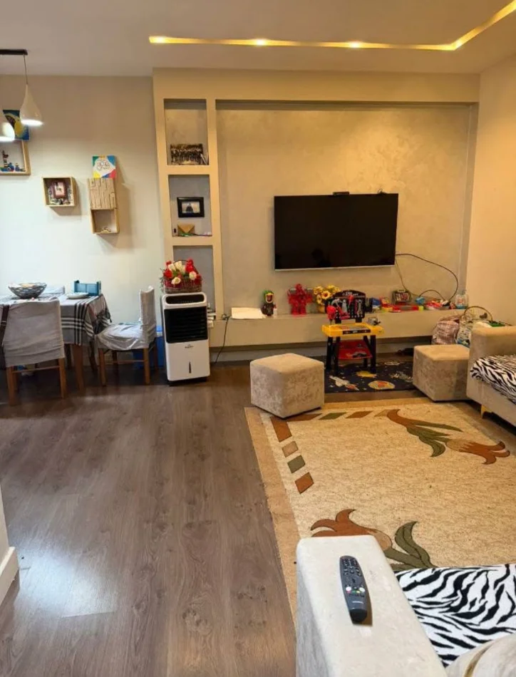 Shqiperi, shitet apartament 2+1+Ballkon Kati 6, 100 m² 