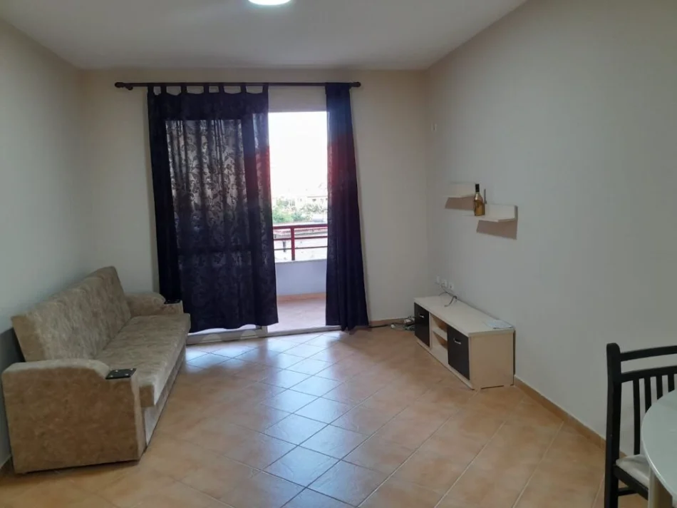 Tirane, jepet me qera apartament 2+1 Kati 4, 96 m² 400 € (ASTIR)