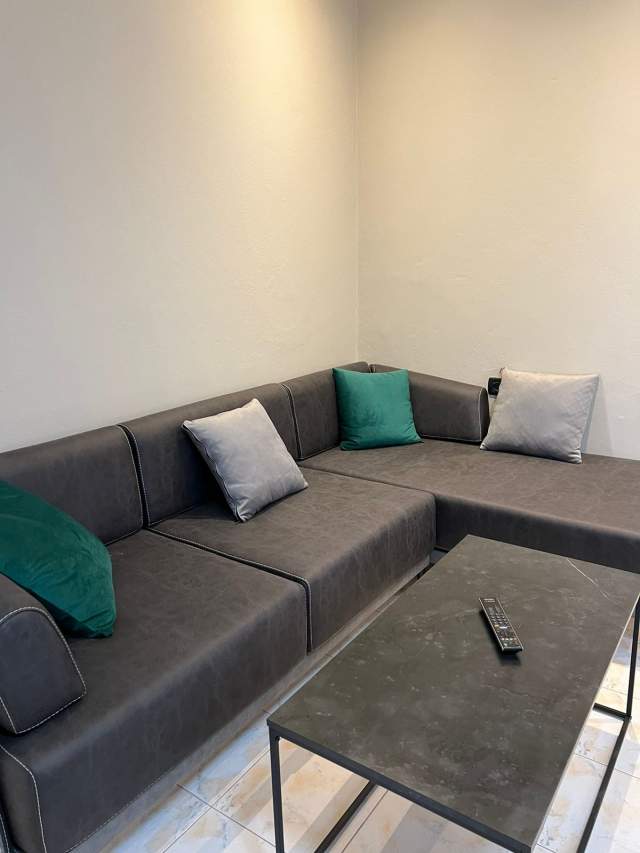Tirane, jepet me qera apartament 2+1+A+BLK Kati 6, 100 m² 40000 Leke (5 maj)