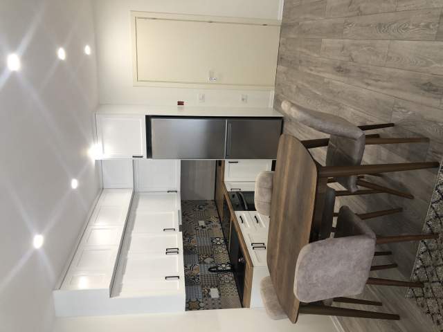 Tirane, jepet me qera apartament 1+1+BLK Kati 4, 400 Euro