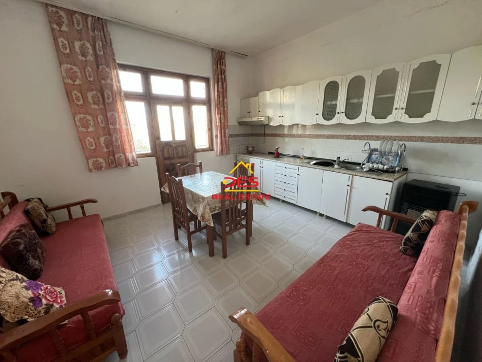 Vlore, shitet shtepi 2+1+Ballkon Kati 0, 243 m² 90.000 € (Armen, Vlorë)