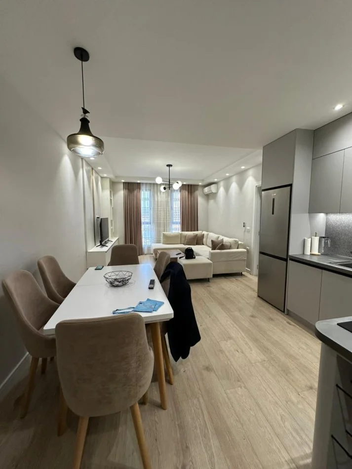 Tirane, shitet apartament 2+1 Kati 4, 94 m² 162.000 € (sheshi Shqiponja , ish-dogana)