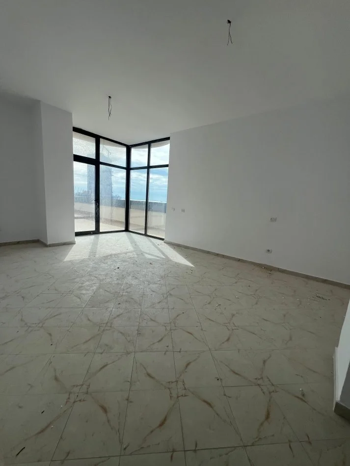 Durres, shitet apartament 2+1 Kati 3, 112 m² 380.000 € (VOLLGA DURRES)