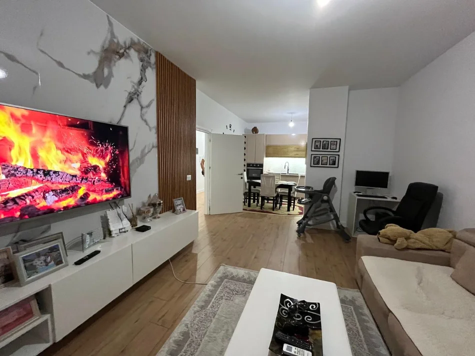 Tirane, shitet apartament 2+1+Aneks+Ballkon Kati 3, 111 m² 155.000 € (shkoze)