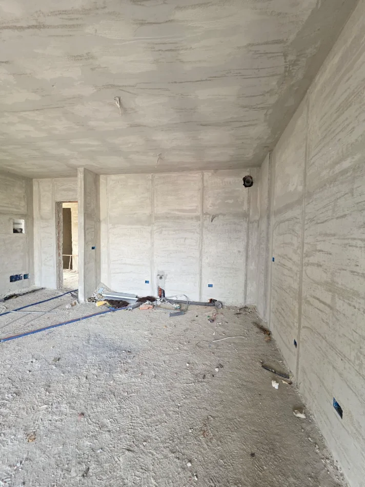 Tirane, shitet apartament 2+1+Ballkon Kati 6, 108 m² 178.000 € (Porcelan)