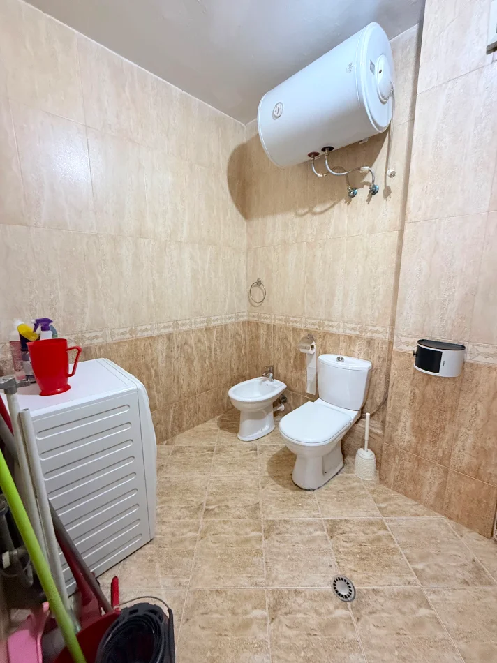 Tirane, shitet apartament 2+1+Ballkon Kati 3, 110 m² 265.000 € (Komuna parisit)