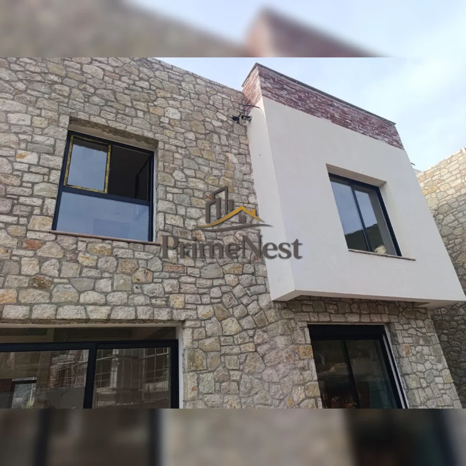 Shitet Vile 2 Katshe , 175 m² Qeparo