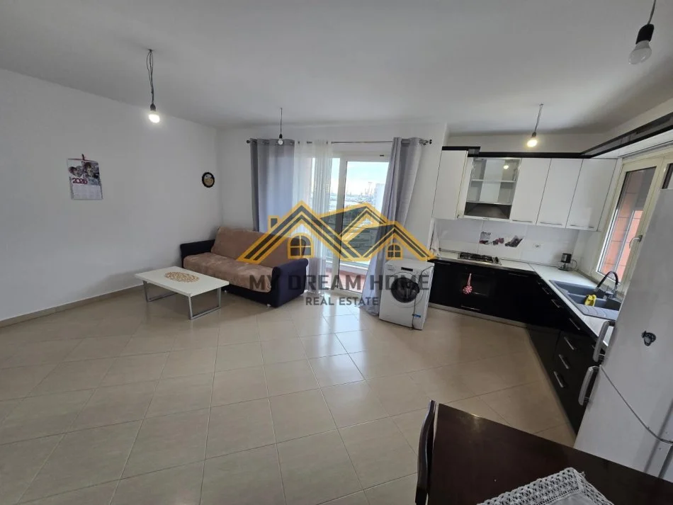 Durres, shitet apartament 3+1 Kati 4, 125 m² 240.000 € (PORT VIEW)