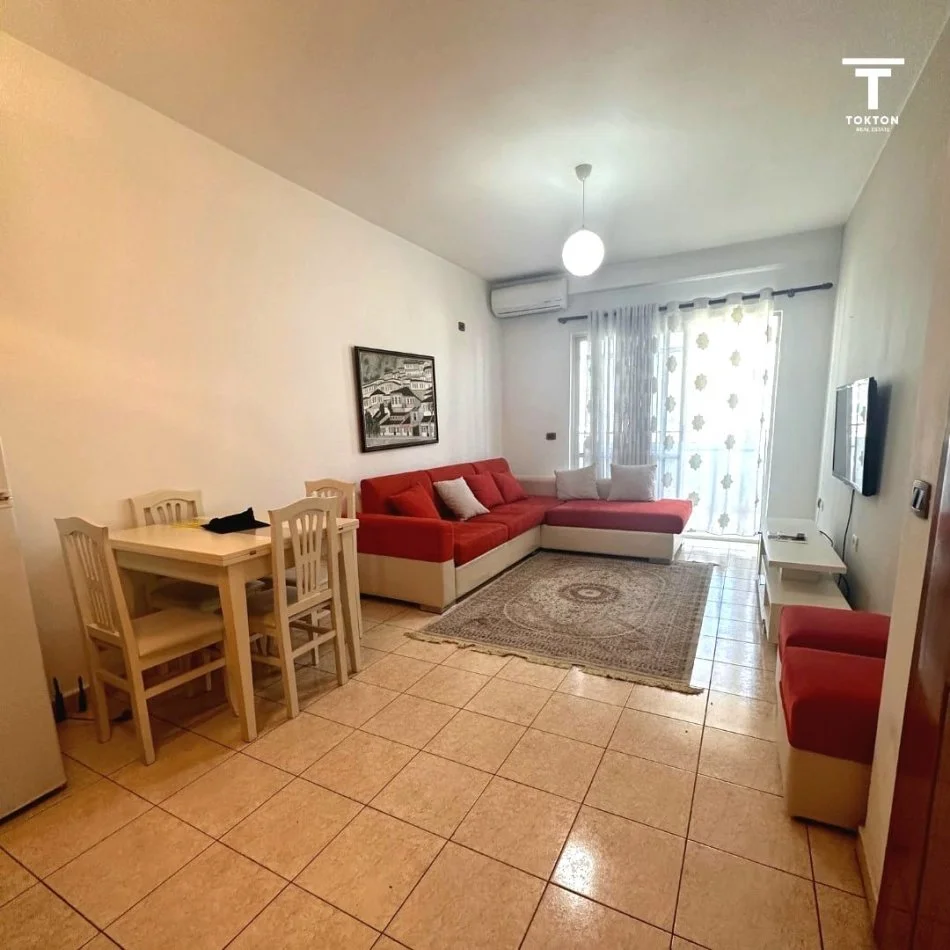 Jepet Apartament me Qira Kodra e diellit