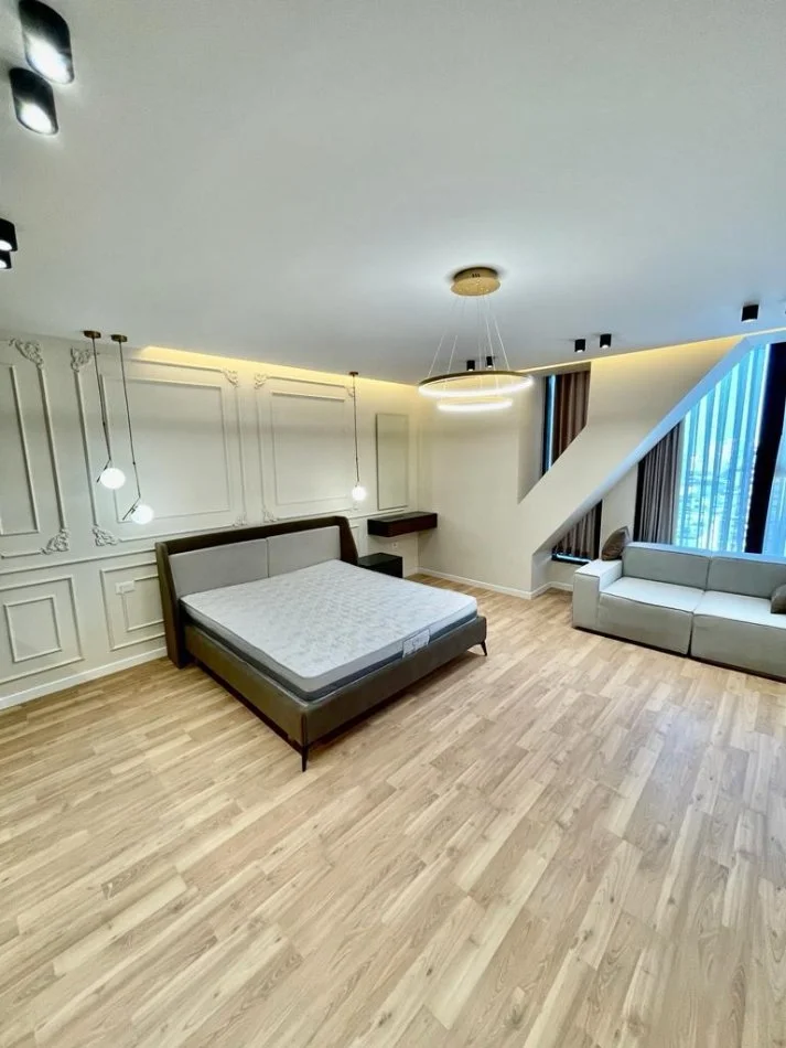 Tirane, jap me qera garsonier 1+1 Kati 10, 46 m² 600 € (Rruga Kavajes/SQUARE21)