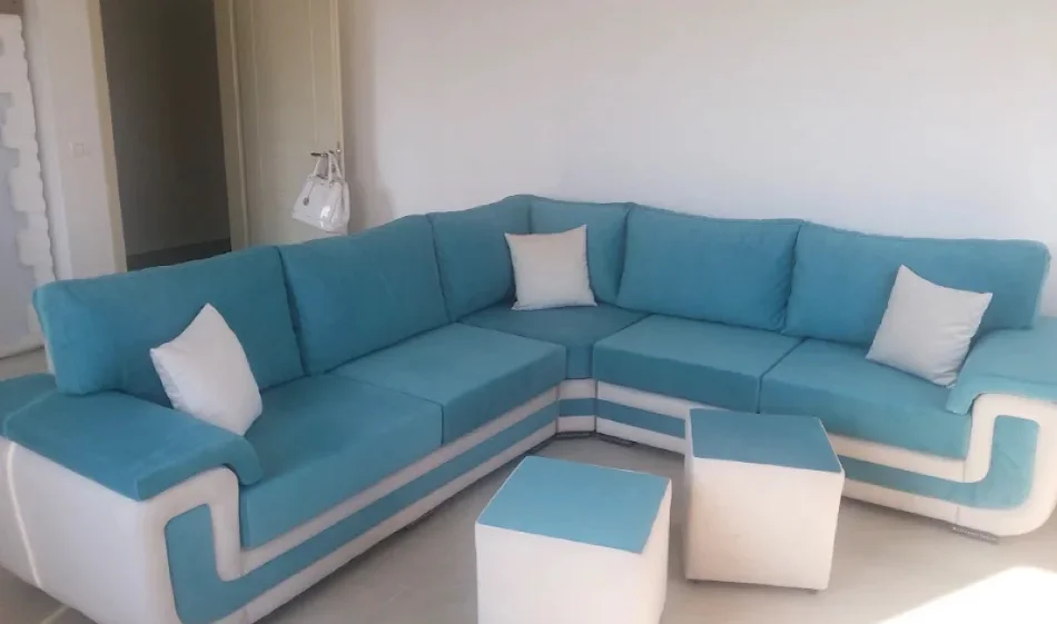 Tirane, jepet me qera Vile 2+1 Kati 2, 90 m² 550 €