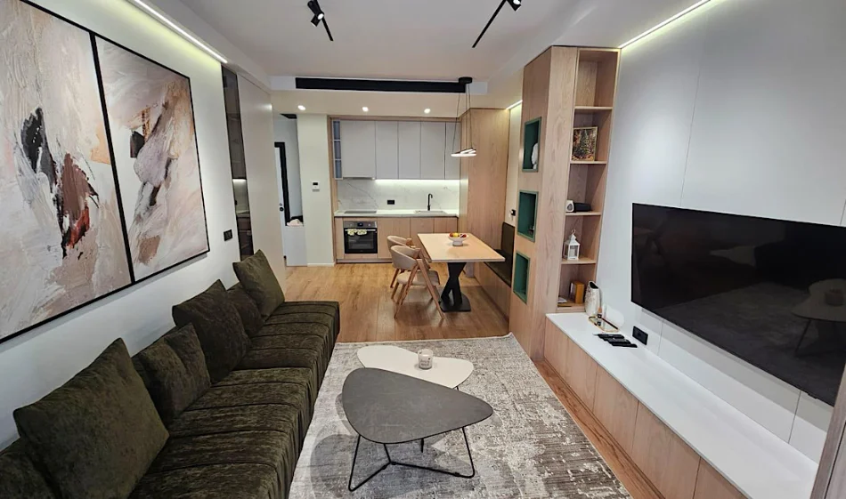 Tirane, jepet me qera apartament 1+1 , 75 m² 1.000 € 