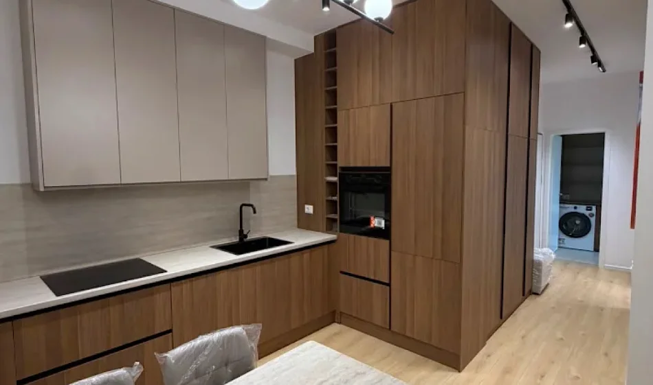 Tirane, jepet me qera apartament 1+1 Kati 6, 64 m² 550 € 