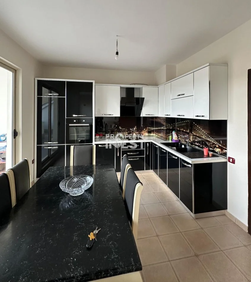 Tirane, shitet apartament 2+1 Kati 4, 97 m² 170.000 € (Komuna Parisit)