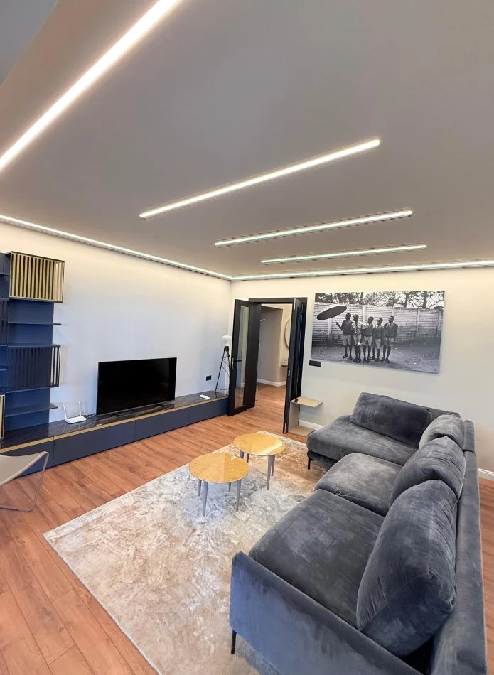 Tirane, shitet apartament 3+1 , 170 m² 500.000 € 