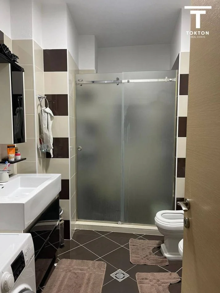 jepet me qera Apartament 2+1 Kati 5, 120 m² 500 € (Fresku)