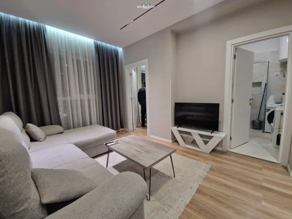 Tirane, jap me qera apartament 1+1 Kati 9, 61 m² 470 € (Astir, prane Loft Bar)