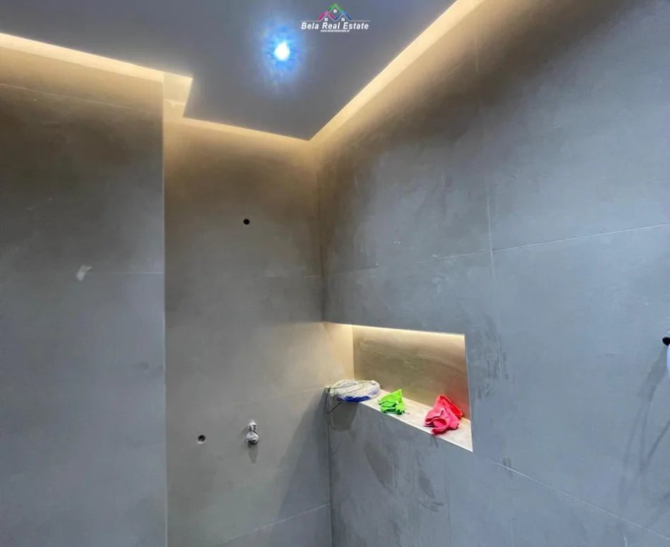 Tirane, jepet me qera zyre Kati 3, 67 m² 1.000 € (rruga e elbasanit)