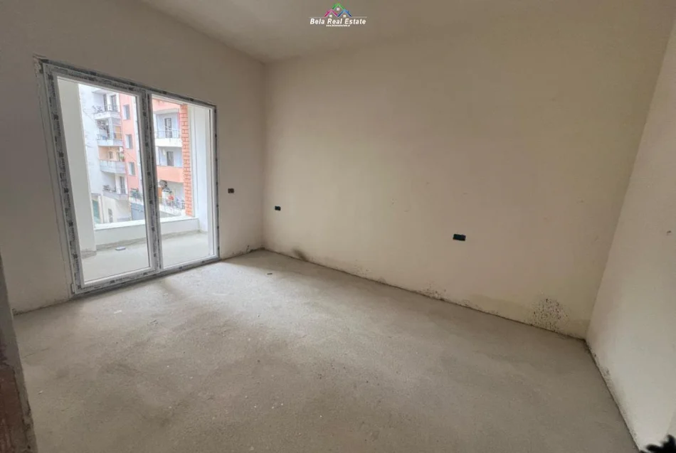 Tirane, shes apartament 1+1+Ballkon Kati 7, 68 m² 105.300 € (Luigj Benusi)