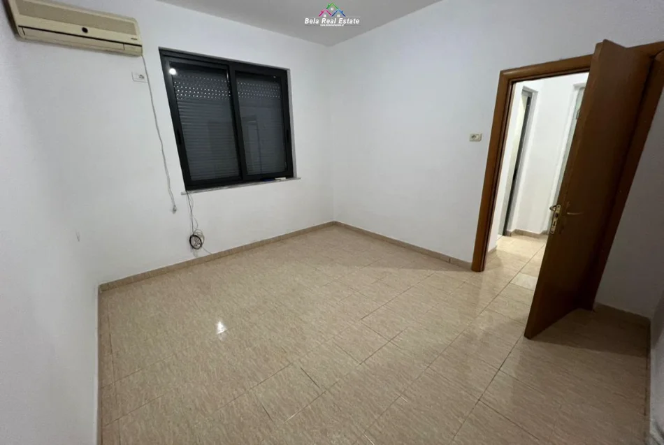 Tirane, shes apartament 2+1 Kati 1, 56 m² 164.800 € (brryli)