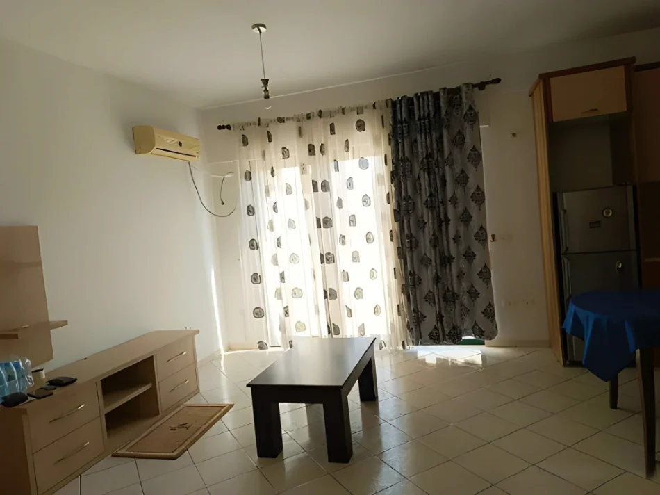 Tirane, jepet me qera apartament 2+1+Ballkon , 85 m² 448 € (Don Bosko)