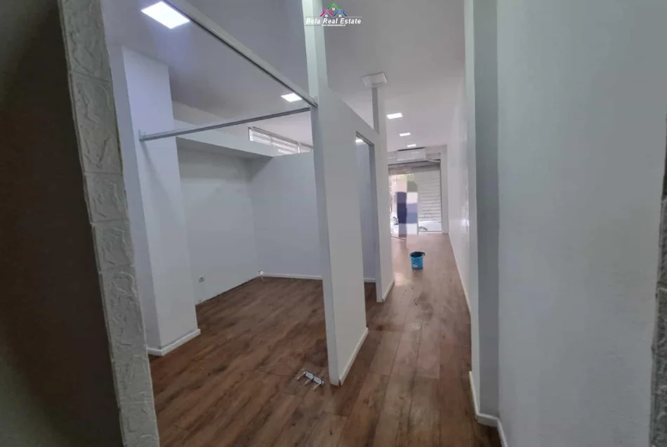 Tirane, jepet me qera dyqan Kati 0, 50 m² 630 € (myslym shyri)