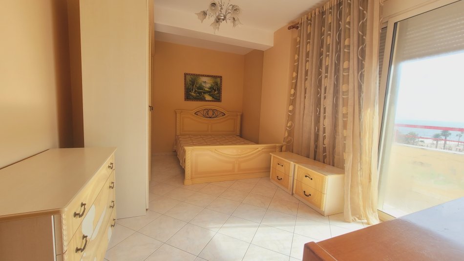 !!DHENE!!Durres, jepet me qera apartament 1+1+Ballkon Kati 3, Vollga, Durres 320 €