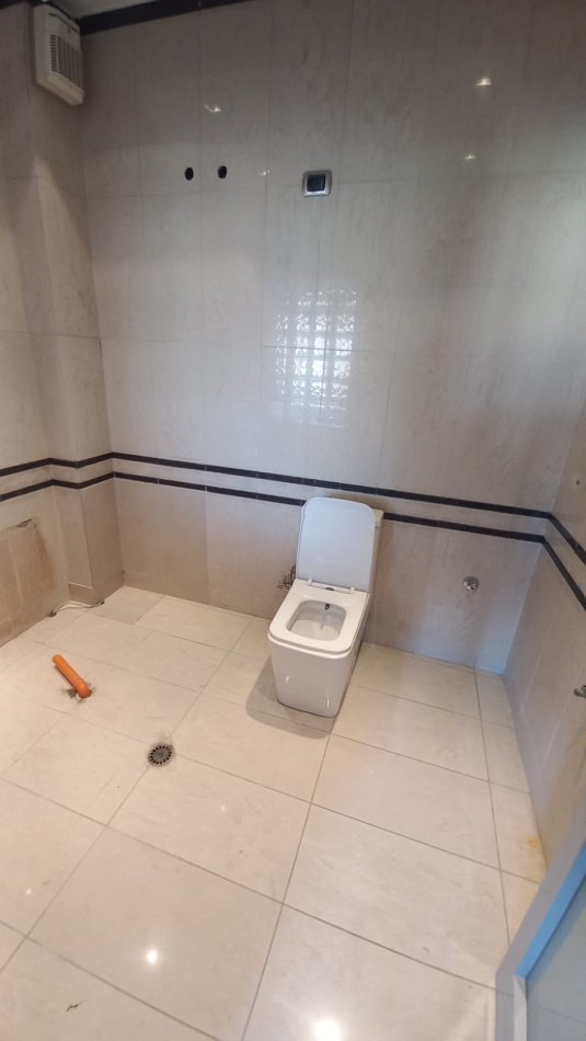 Tirane, shes apartament 2+1 Kati 4, 150 m² 345.000 € (Rruga Kristo Luarasi)