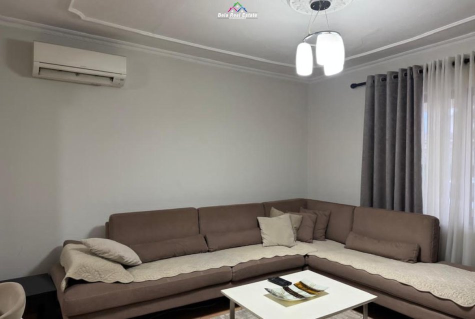 Tirane, jepet me qera apartament 2+1 Kati 1, 111 m² 600 € (allias)