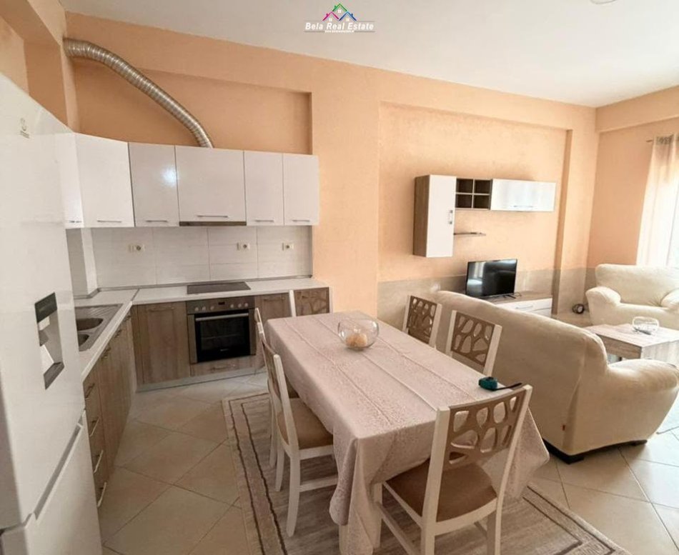 Tirane, jepet me qera apartament 1+1 Kati 1, 90 m² 420 € (rrugen Hamdi Lika)