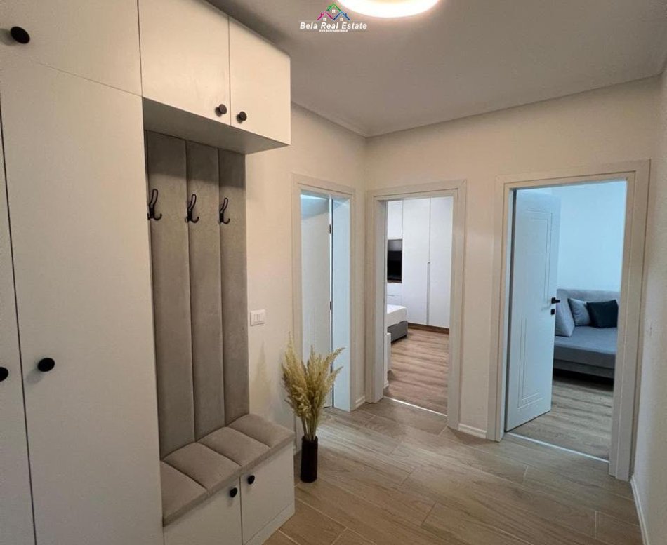 Tirane, jepet me qera apartament 2+1 Kati 3, 75 m² 750 € (stadiumi dinamo)