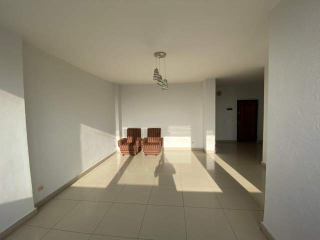 Tirane, jepet me qera apartament 2+1+A+BLK Kati 8, 110 m² 400 Euro