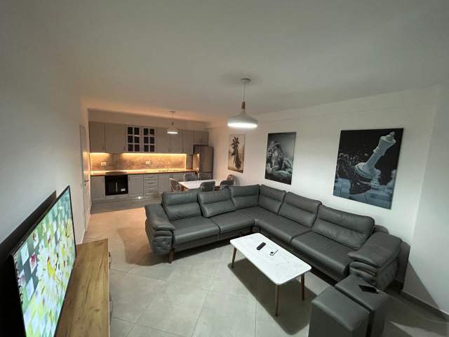 Tirane, jepet me qera apartament Kati 3, 90 m² 400 Euro (ASTIR)
