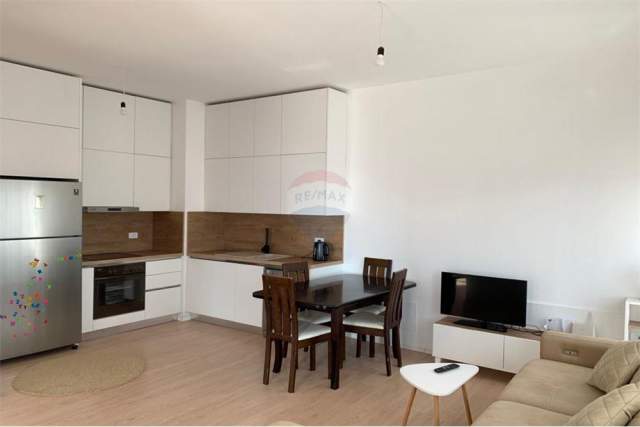 Tirane, shitet apartament 2+1+BLK 100 m² 116.000 Euro (ali demi)