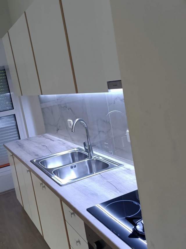 Tirane, shitet apartament 2+1+BLK Kati 2, 83 m² 96.000 Euro (Ali Demi)