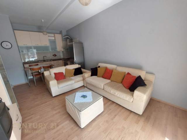 Shqiperi, jepet me qera apartament 1+1+BLK Kati 2, 68 m² 350 Euro (Rruga Bedri Karapici)