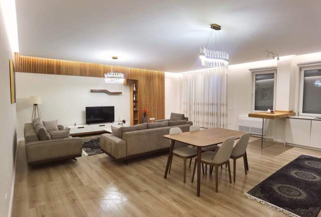 Tirane, jepet me qera apartament 3+1 1.500 Euro (Secret Garden)