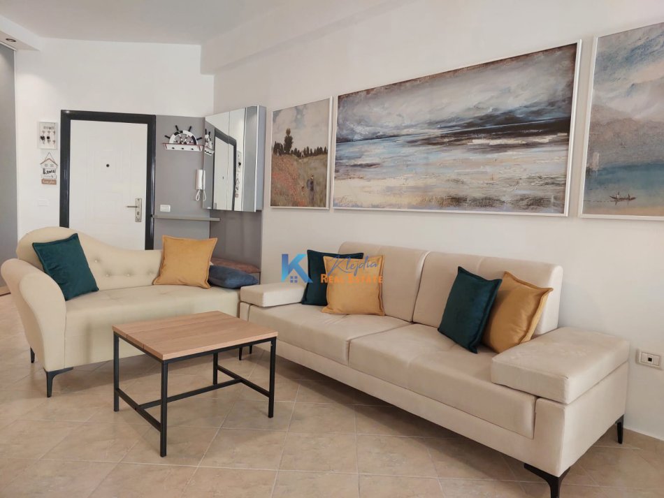 Radhime - Orikum, shitet apartament 1+1+Ballkon Kati 3, 62 m² 105.000 € (Orikum)