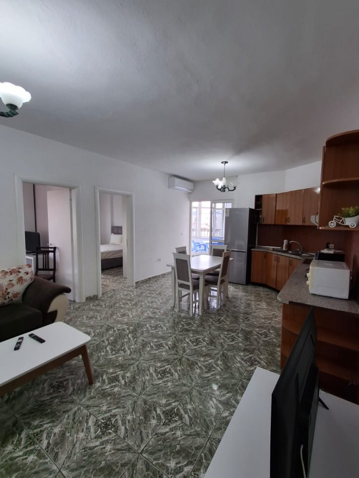 Tirane, jap me qera apartament 2+1+Ballkon Kati 7, 87 m² (Don Bosko)