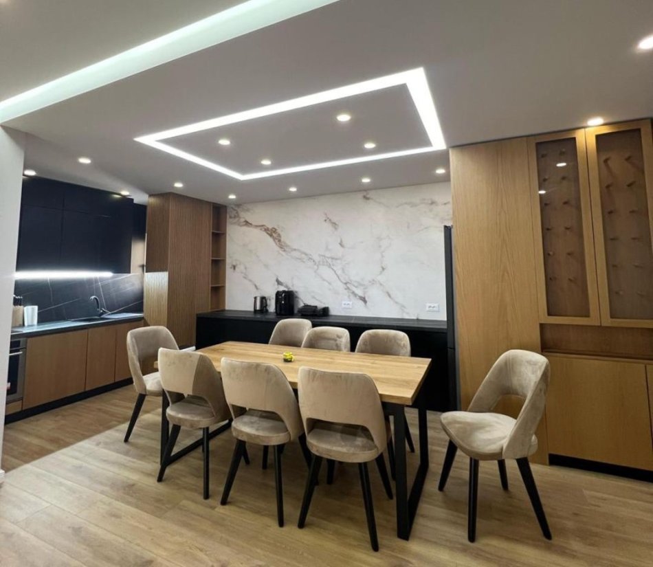 SHITET, APARTAMENT 2+1, QENDËR, TIRANË, TT 651