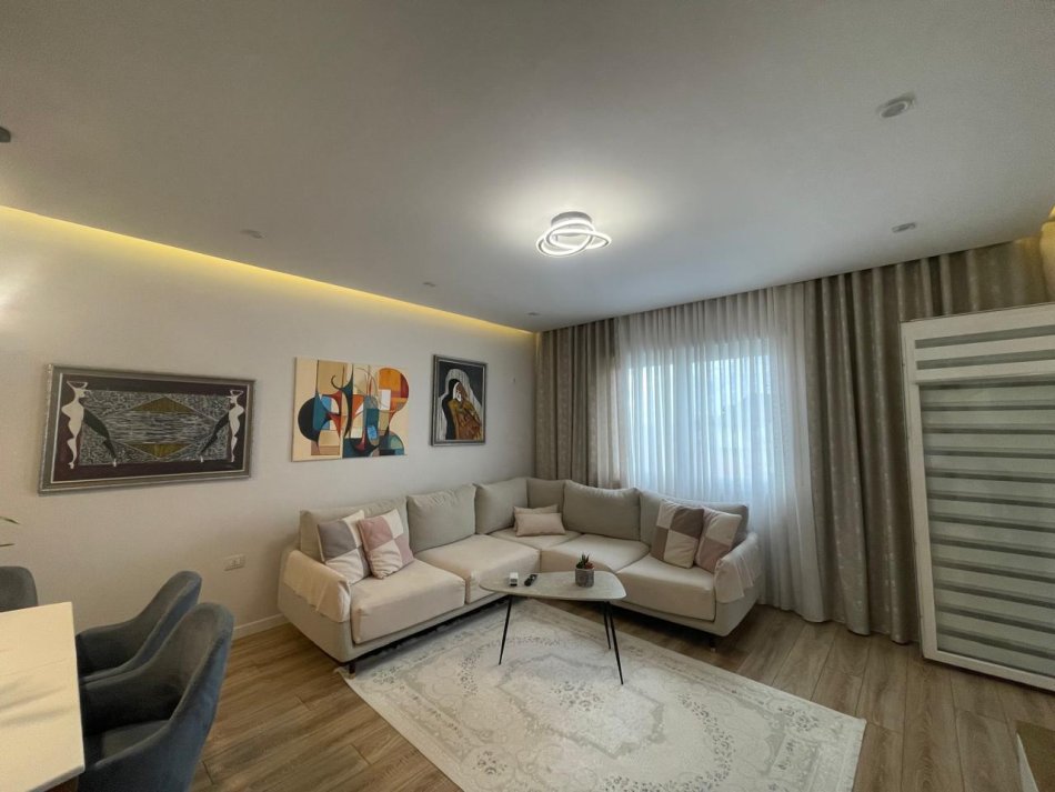 Tirane, shitet apartament 2+1+Ballkon Kati 2, 100 m² 229.000 € (Kodra e Priftit)