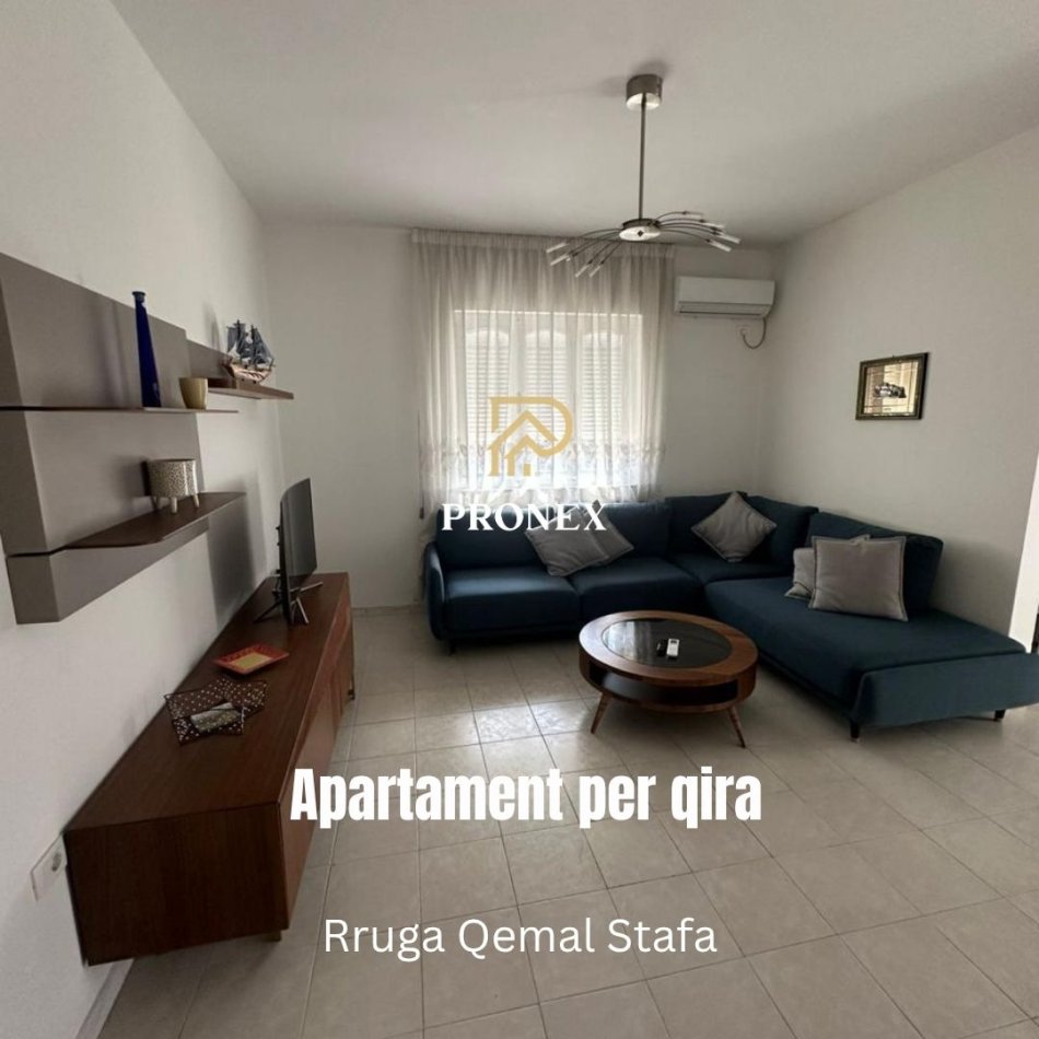 Tirane, jepet me qera apartament 2+1+Ballkon Kati 3, 107 m² 600 € (Pazari i Ri, Rruga Qemal Stafa)