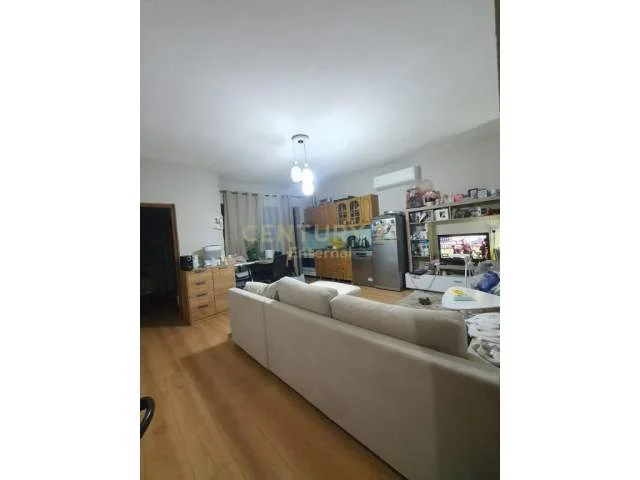 Tirane, jepet me qera apartament 2+1+A+BLK Kati 3, 114 m² 550 Euro (kompleksi halili)