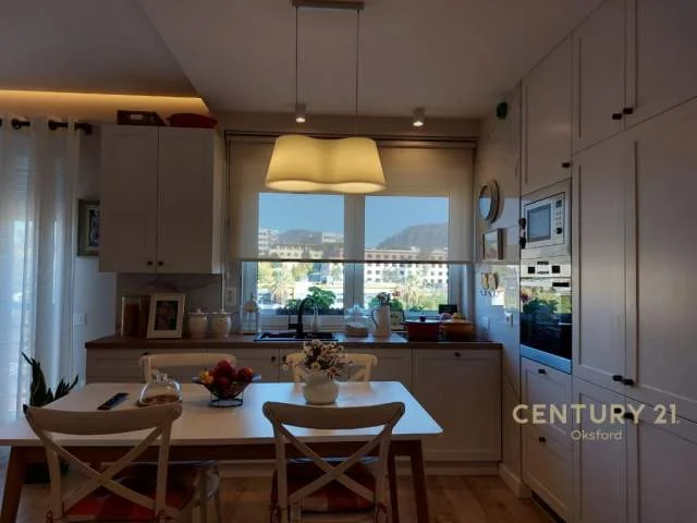 Tirane, shitet apartament 111 m² 230.000 Euro (elbasanit)