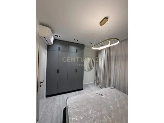 Tirane, jepet me qera apartament 1+1 Kati 2, 60 m² 650 Euro (bulevardi i ri)