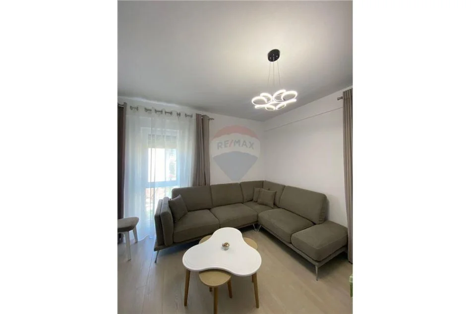 APARTAMENT 1+1 ME QIRA