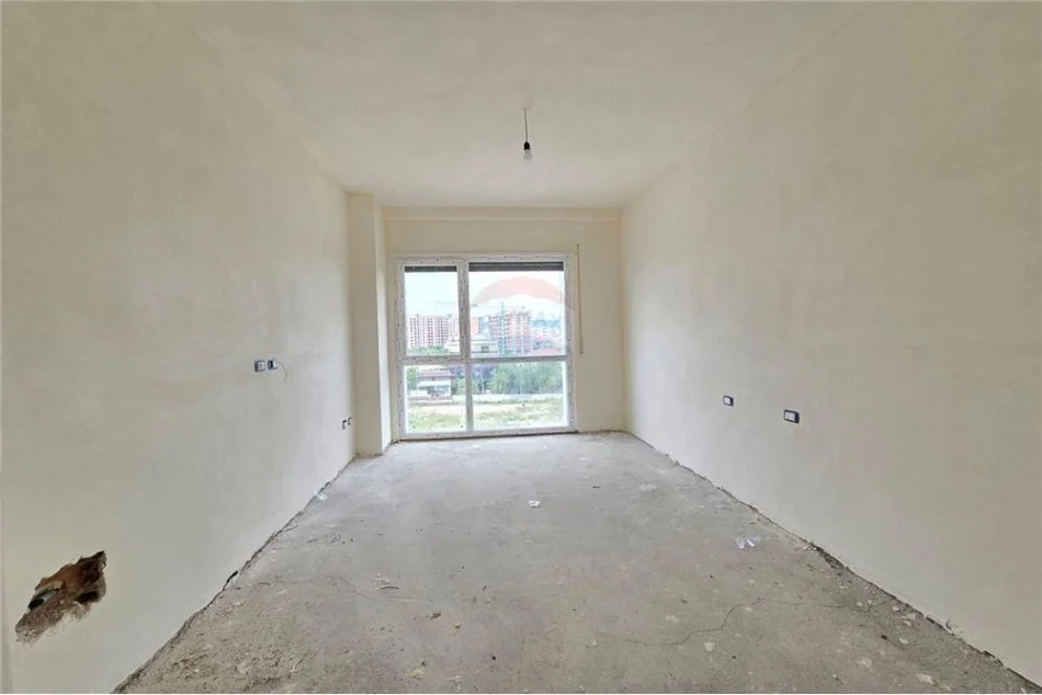 Tirane, shitet apartament 2+1 Kati 5, 118 m² 154,200 € (Bulevardi i ri - Treni)